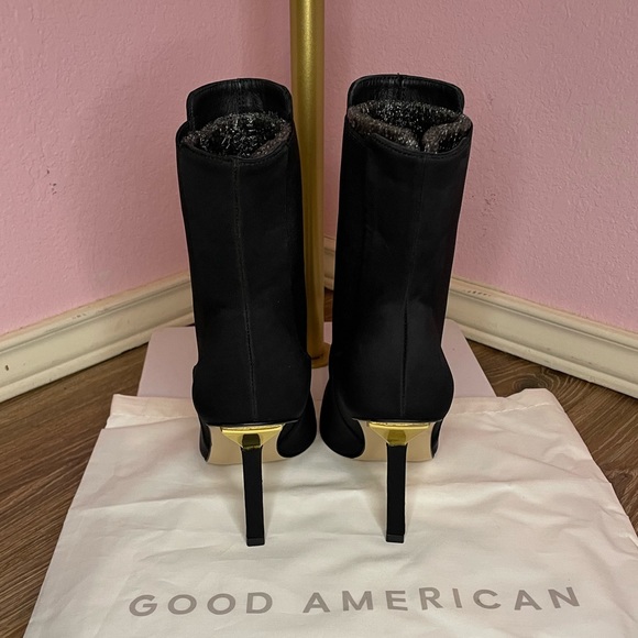Good American Neoprene Ankle Boots - Picture 4 of 7